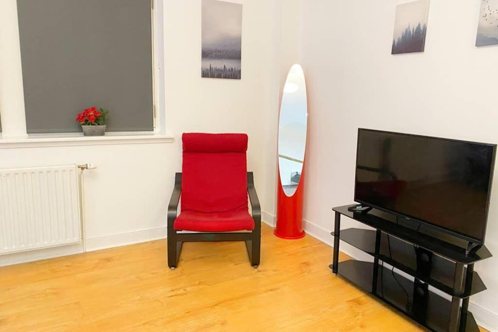 Cozy Nights - Ibrox Street Apartment Glasgow Ngoại thất bức ảnh